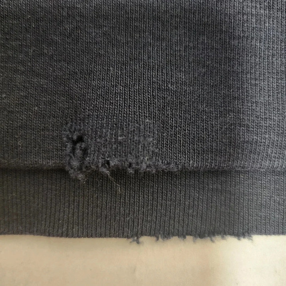 Nununu Skull Sweatshirt - Picture 5 of 10